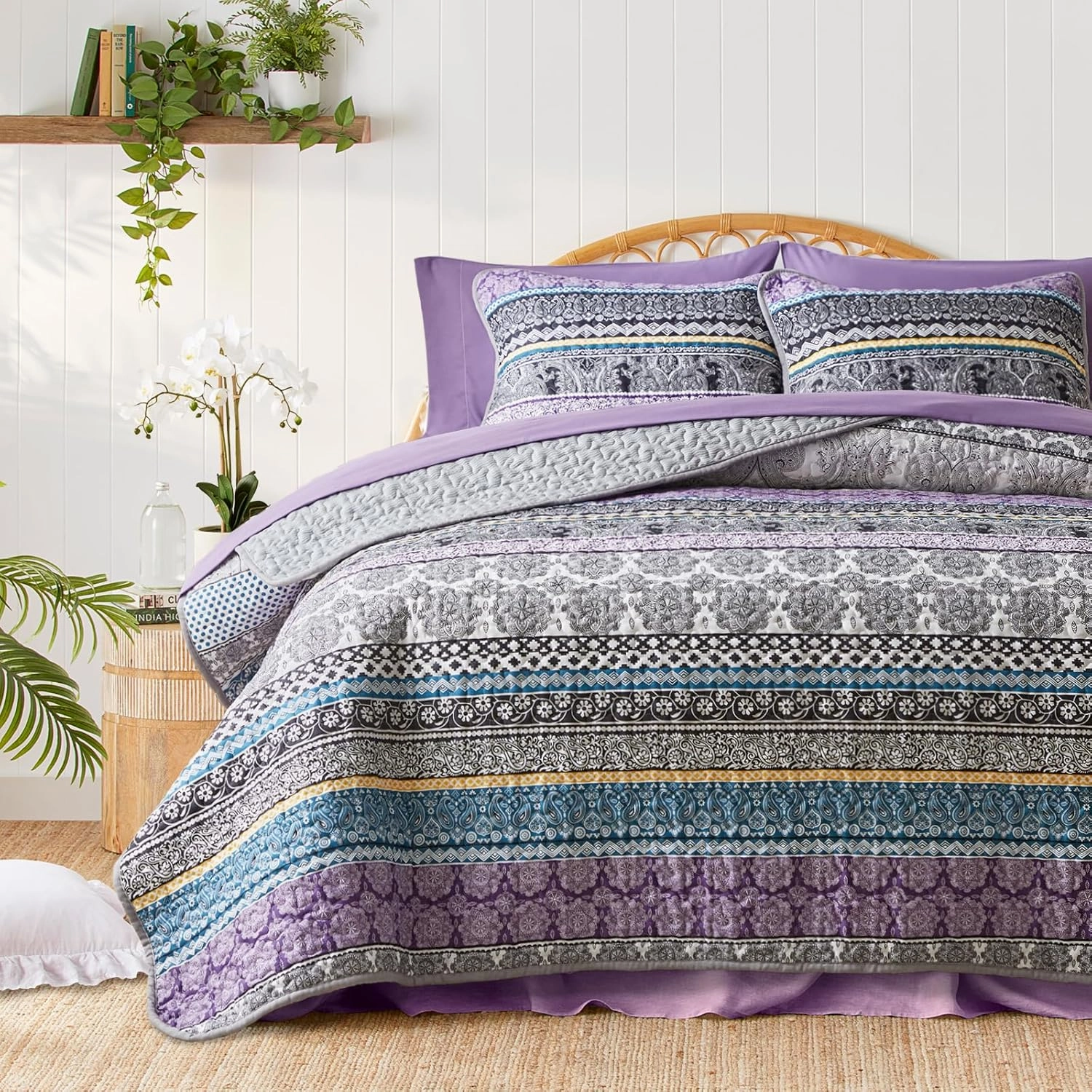 3 Pieces Colorful Bohemian Quilt Set King Size, Purple n Grey Boho Striped Printed Bedding Bedspread Coverlet Set for Summer, Soft Lightweight Microfiber Quilt with 2 Shams (102x88 inces)