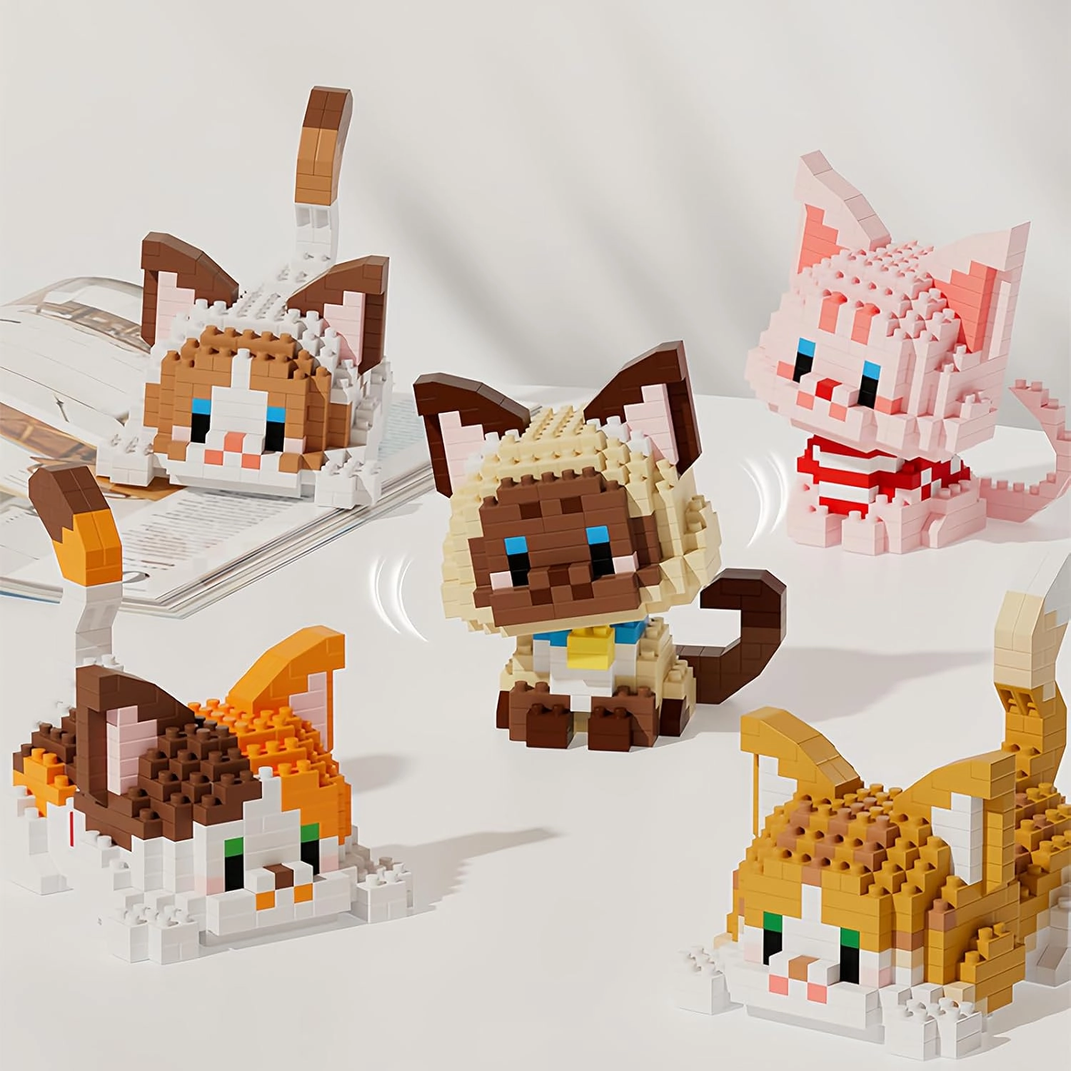 Animal Micro Building Blocks Set Mini Cat Building Toy Bricks Kits for Adult and Kids (2 in 1 Black and White cat)