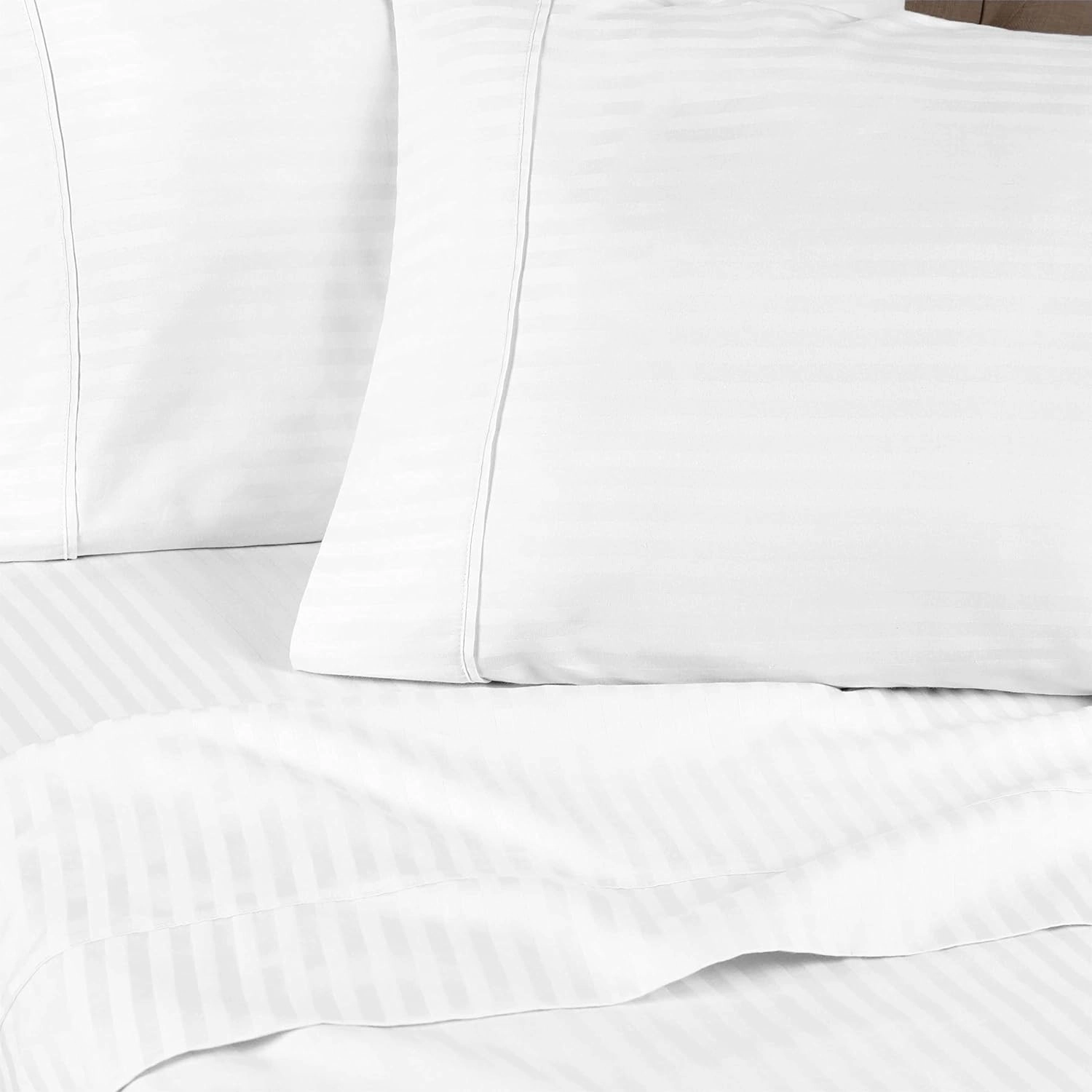 Blue Nile Mills 400 Thread Count Egyptian Cotton Stripe Sheet Set, Classic Bedding Decor, Includes 1 Elastic Deep Pocket Fitted Bed Sheet, 1 Flat Sheet, 2 Pillowcases, California King, White