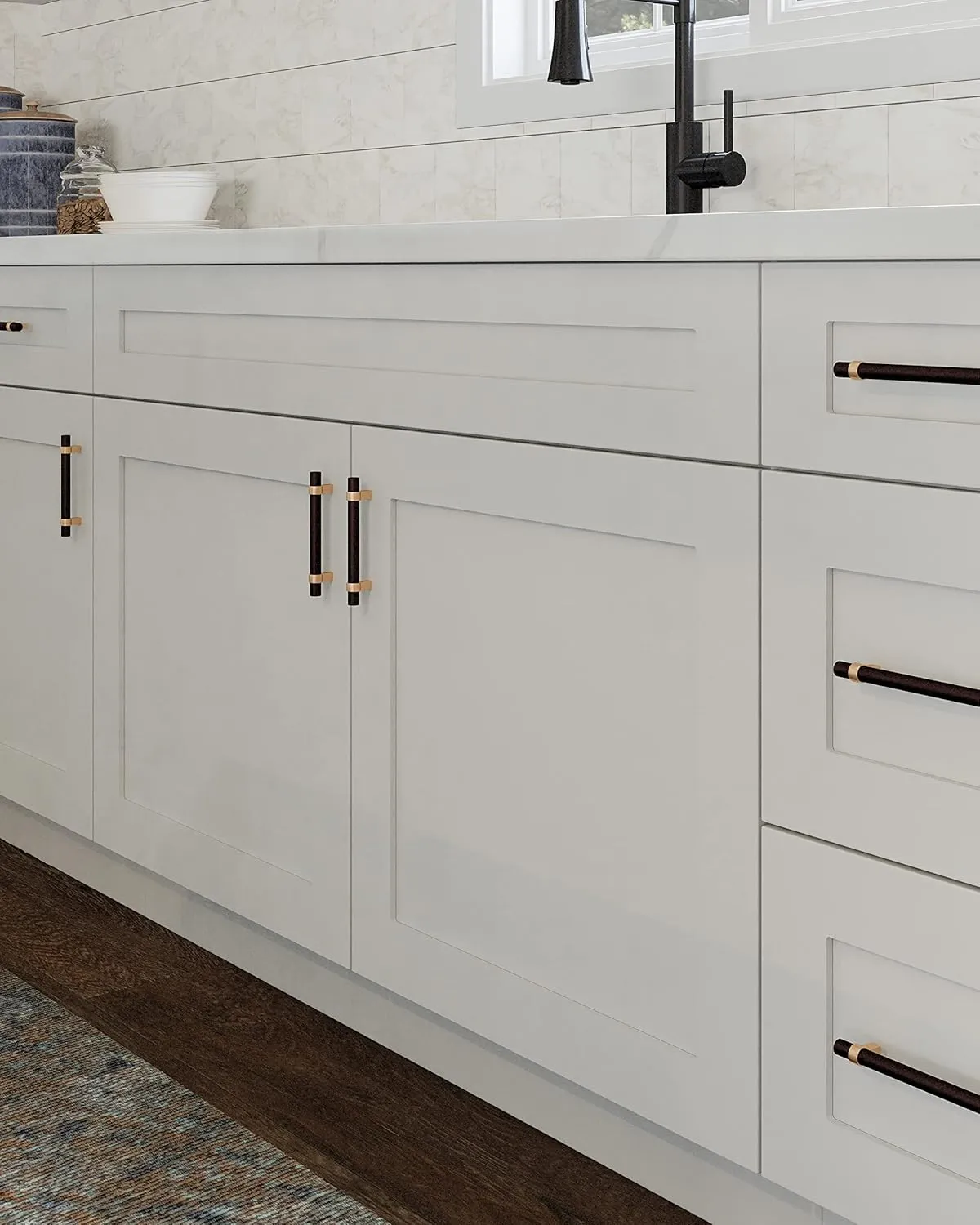 Brookings Shaker Unassembled Bridge Wall Kitchen Cabinet W3015, 30 W x 12 D x 15 H, Painted White with Sherwin Williams®, Solid Wood – Design House, 561639