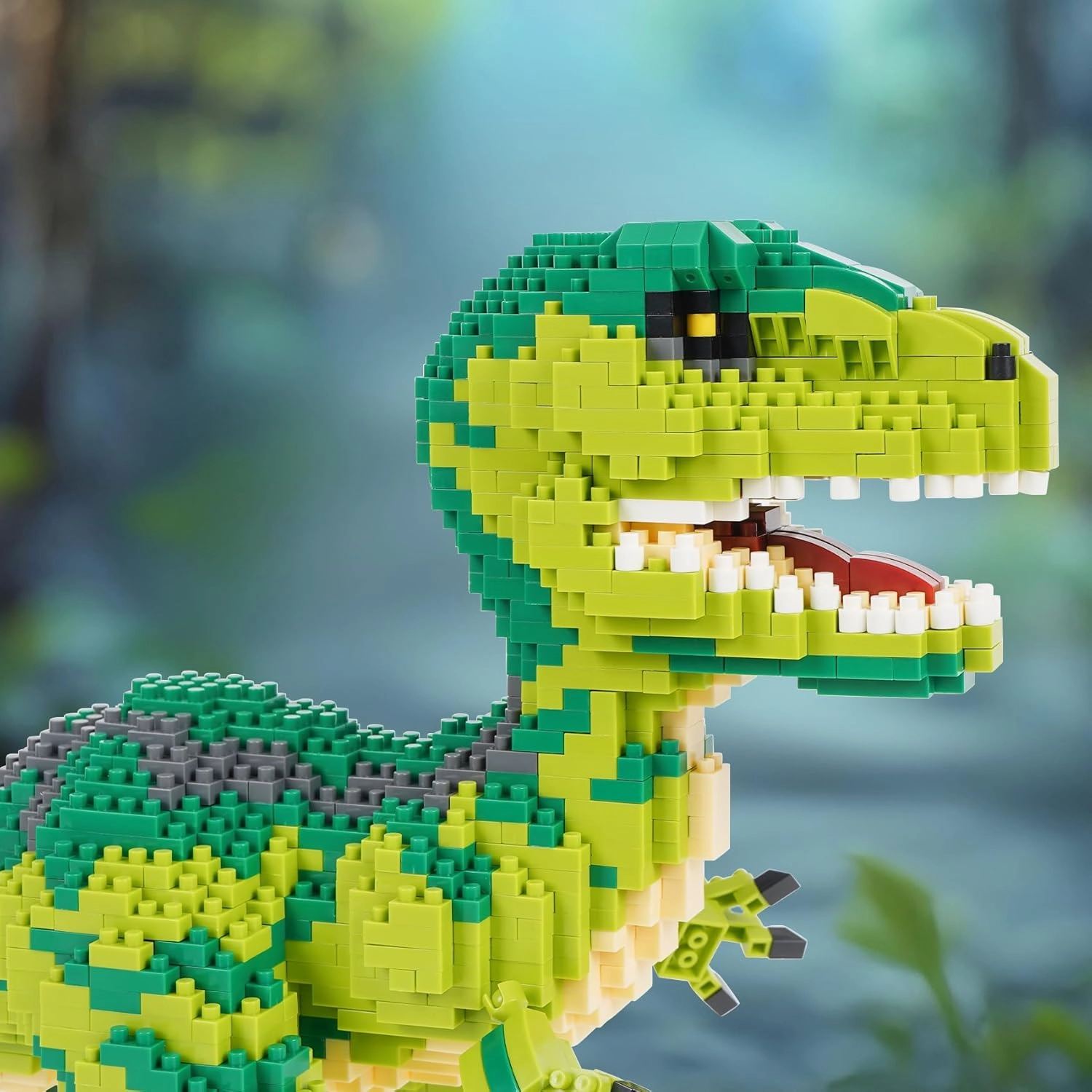 Building Block Dinosaur Model Micro Mini Blocks Dinosaur Building Kit Gifts for Kids and Adult (Velociraptor)