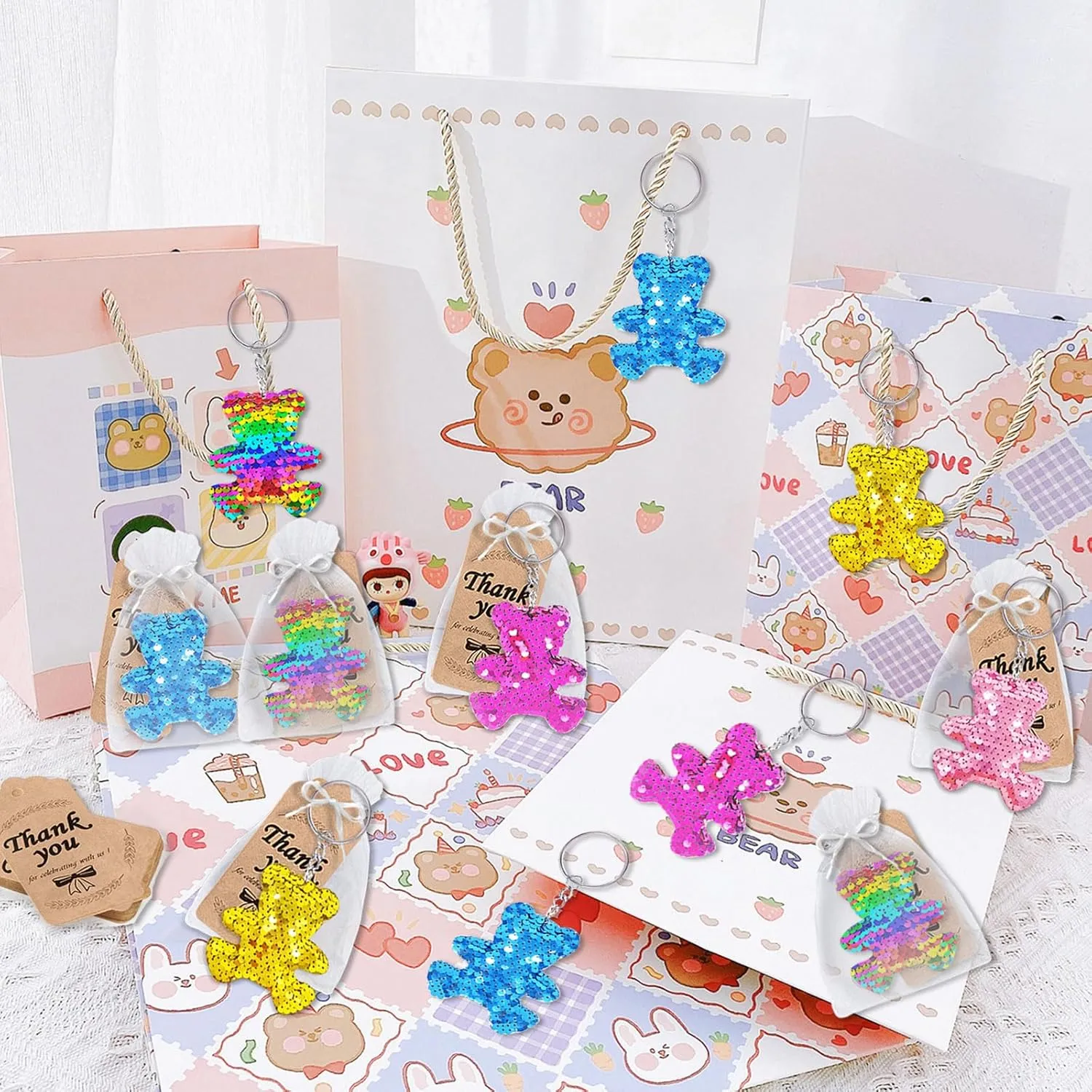 CiciBear 25 Pack Bear Sequin Keychains for Jungle Themed Party Favors, Bear Animal lover, Adults Birthday Gift, Party, 5 Colors