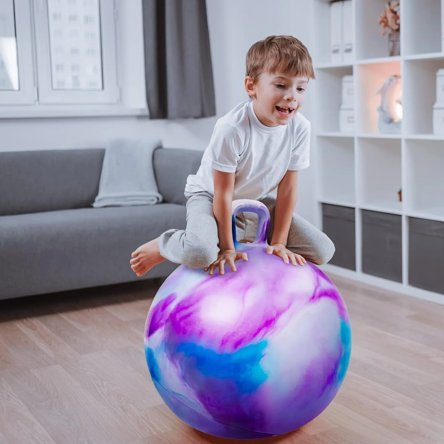 Clouds Hopper Ball 2 Pack, 18 Inch Bouncy Ball with Handle for Kids Ages 3-8, Inflatable Bounce Hopper Toy with Pump, Hopping Balls for Boys Girls Indoor Outdoor Play