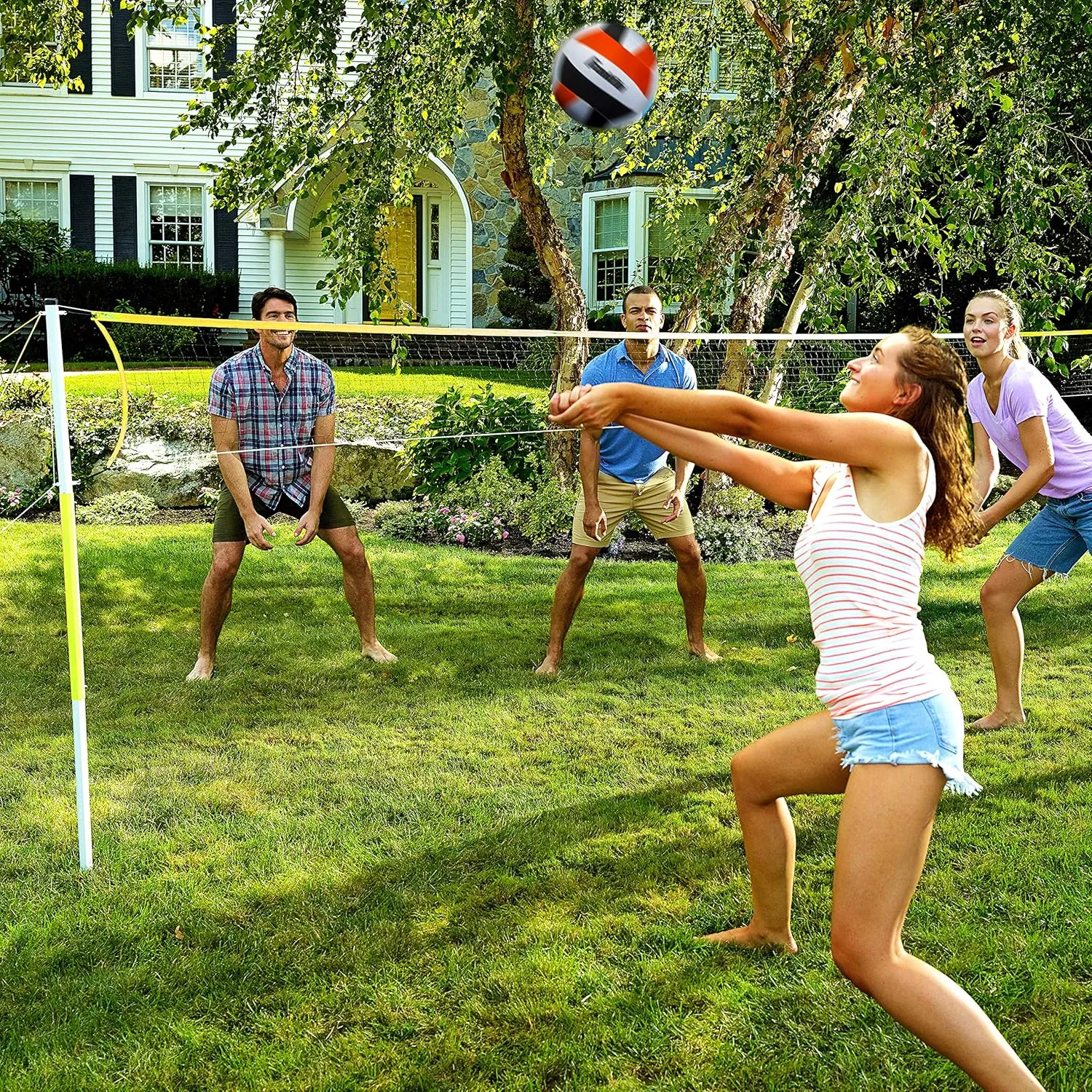 Franklin Sports Outdoor Volleyball Net Sets - Beach   Backyard Portable Volleyball Net with Poles - Complete Outdoor Volleyball Sets with Net   Volleyball Included