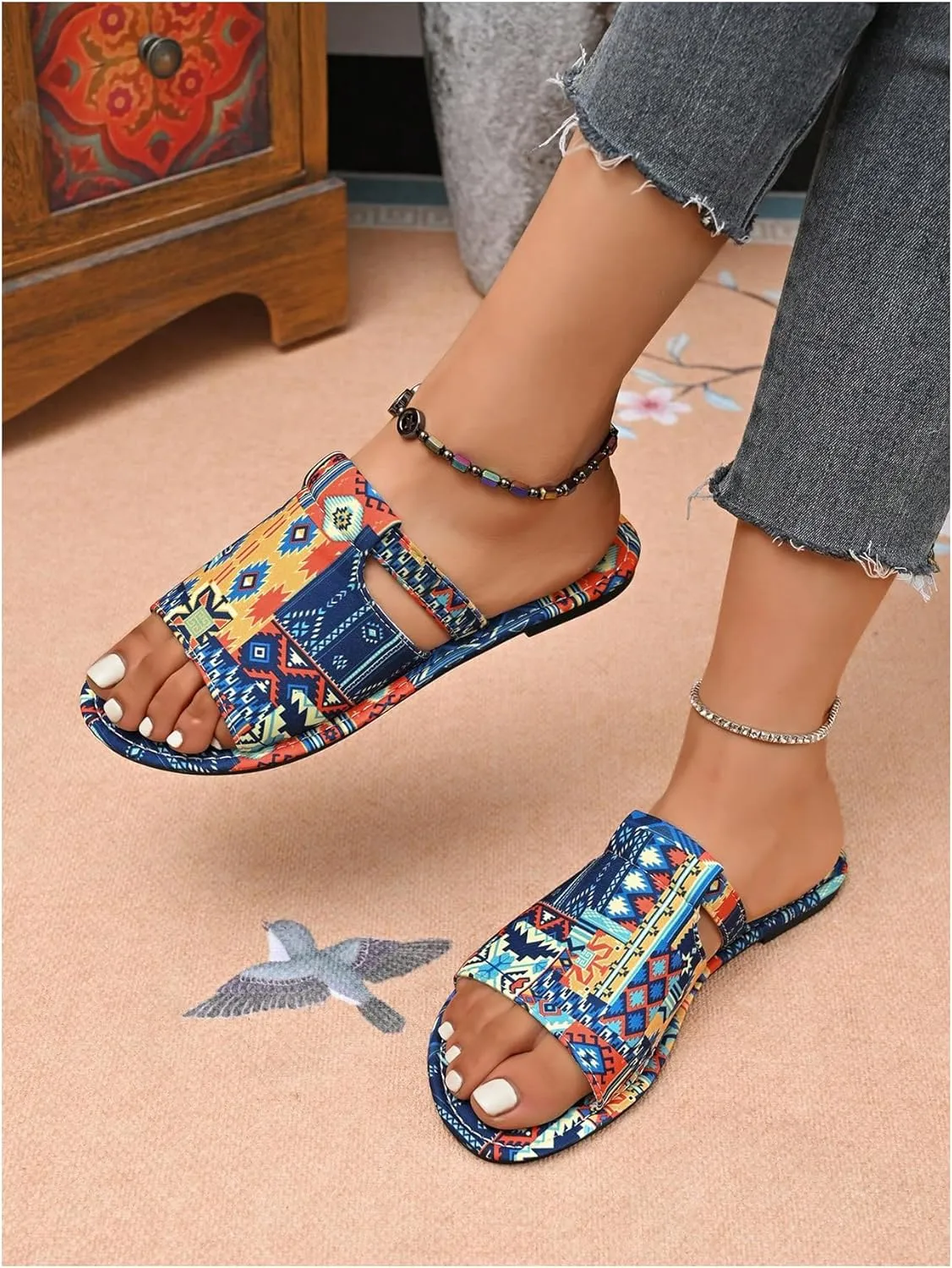 GORGLITTER Women's Rainbow Vacation Shoes Cut Out Open Toe Flat Sandals