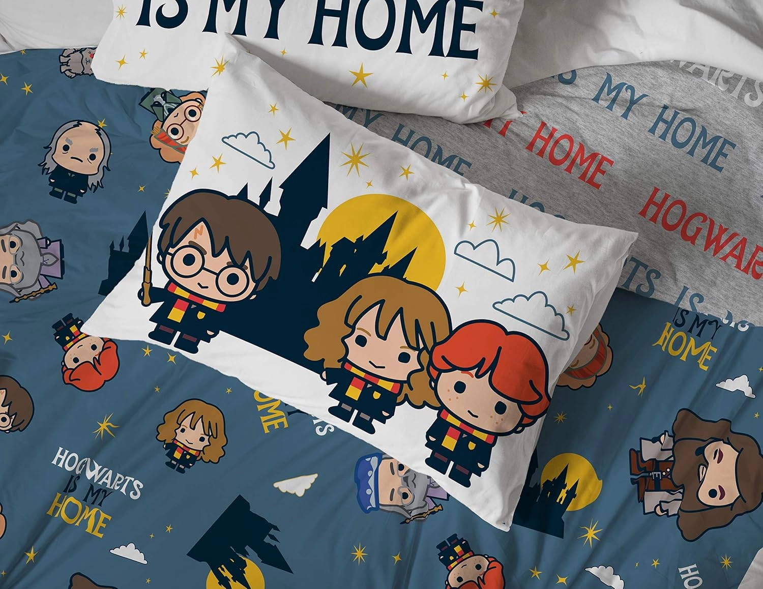 Harry Potter Hogwarts is My Home 4 Piece Full Sheet Set (Offical Harry Potter Product)