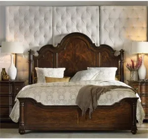 Hooker Furniture Leesburg King Poster Panel Bed in Mahogany