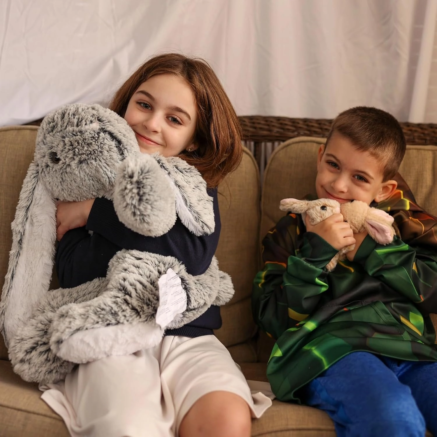 Large Bunny Stuffed Animal 24"" - 4Pcs Stuffed Bunny Rabbit Plush Toy Gifts for Kids - Cuddly Mommy Bunny Surprise with 3 Small Bunnies Inside