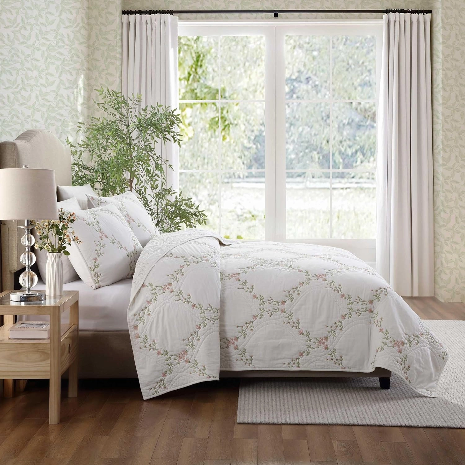 Laura Ashley - Full/Queen Quilt Set, Super Soft & Breathable Embroidered Bedding with Matching Sham(s), Floral Home Decor (Floral Embroidery Pink, Full/Queen)