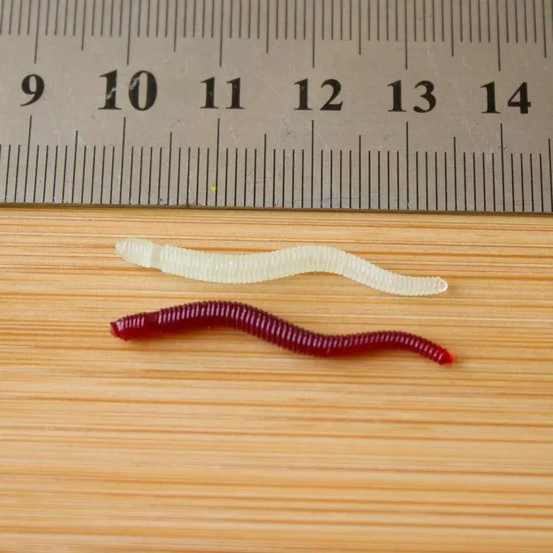 Lifelike Red Worm Soft Lure Bait - 35mm Fishing Silicone with Shrimp Scent, Available in 50/100 Pack for Bass and Carp