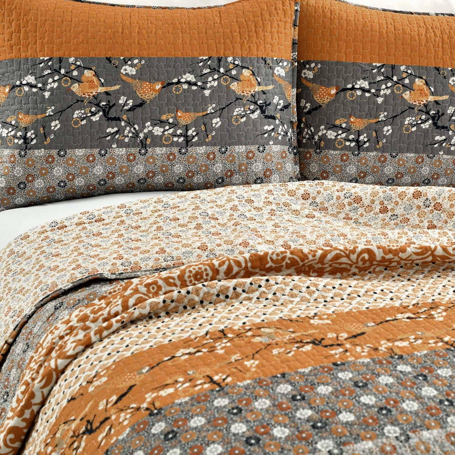 Lush Decor Royal Empire Reversible Cotton Quilt Set - 3 Piece Striped Bedding Set - Bold & Colorful Bohemian Patterns - Soft Cotton Feel - Full/ Queen, Yellow & Gray
