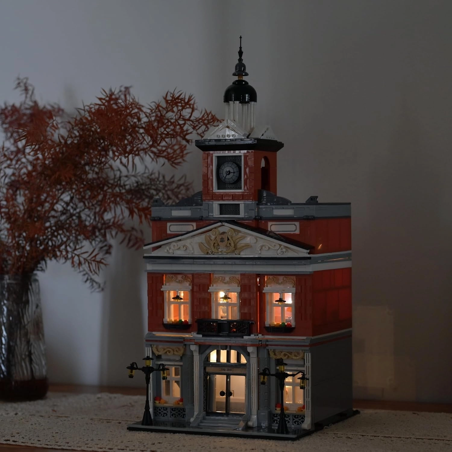 Mini Town Hall Architecture Mini Building Blocks Set with LED Lights,3 Levels Modular Architecture,MOC Creative Model Set,Construction Toy for Adult(1780Pcs)