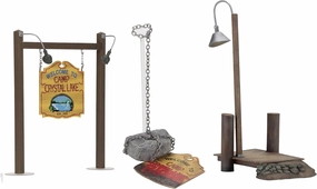 NECA - Friday The 13th - Camp Crystal Lake Accessory Set