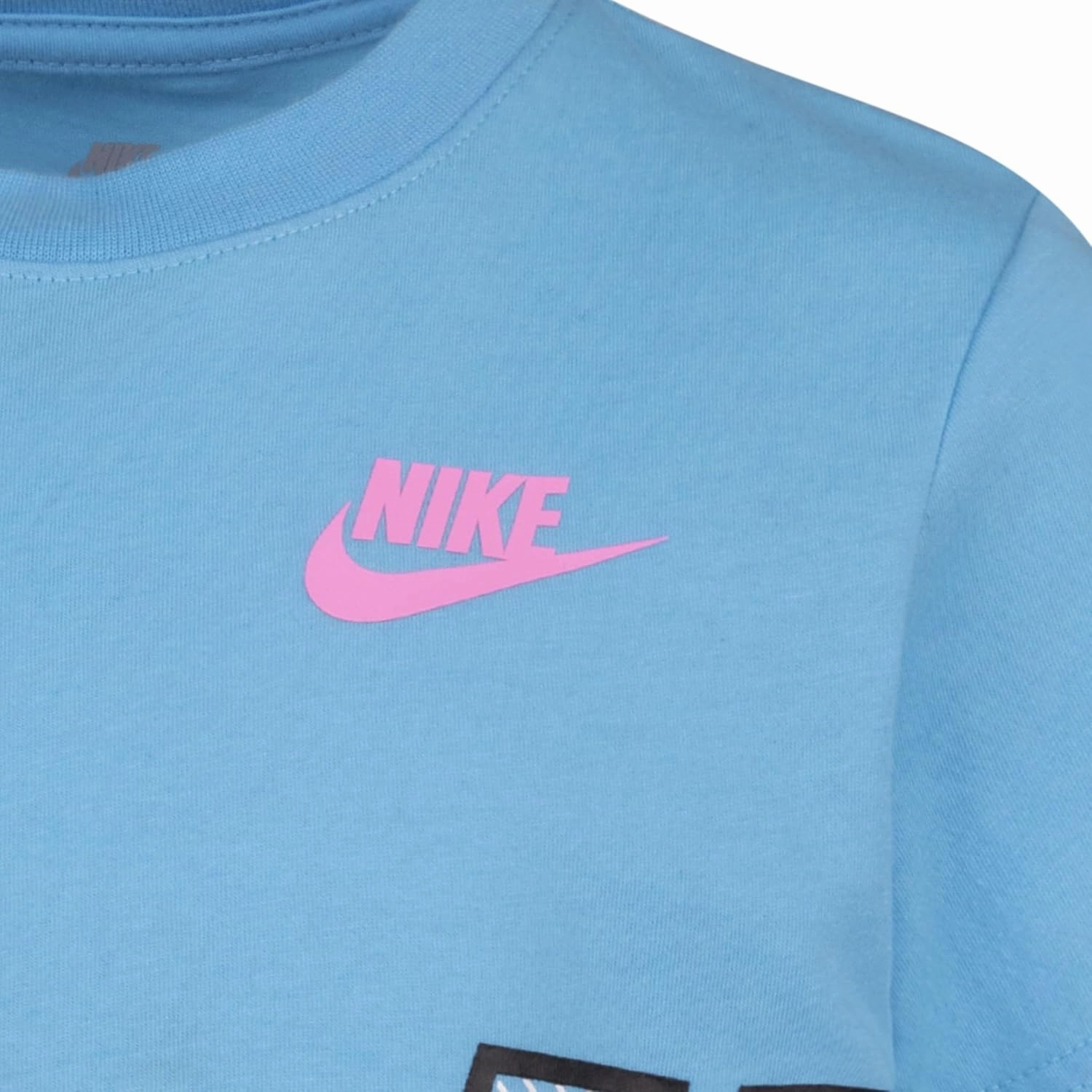 Nike Boy's Futura Sidewinder Short Sleeve Tee (Little Kids/Big Kids)