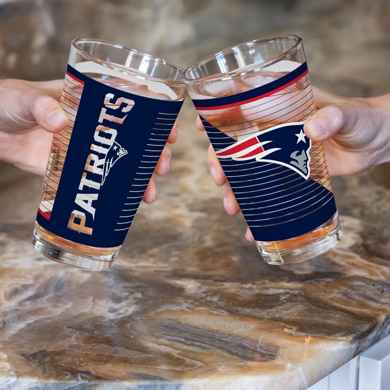 Rico Industries NFL Football Main 16 oz Pint Glasses with Digitally Printed Logo, Practical Set of 2 Classic Drinking Glasses, Dishwasher Safe