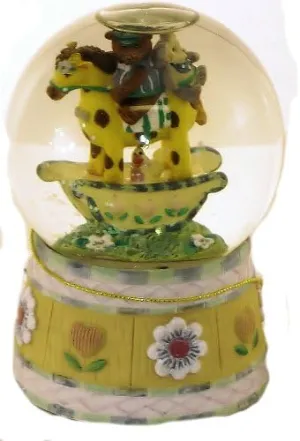 San Francisco Music Box Company - Baby Express Mini Water Globe - Plays "The Magic Flute"