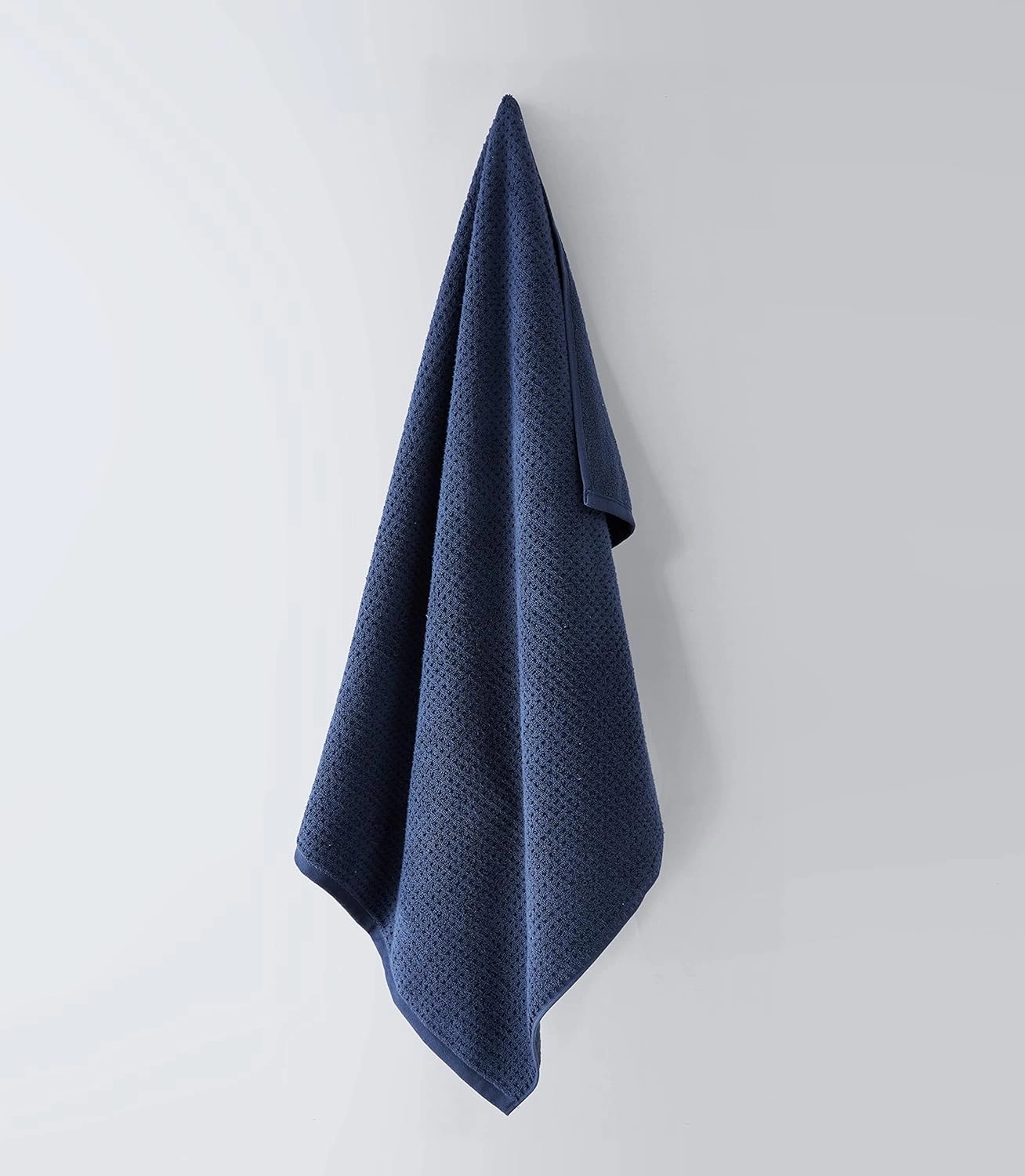 Tommy Bahama - Bath Towels, Highly Absorbent Cotton Bathroom Decor, Low Linting & Fade Resistant, Oeko-Tex Certified (Northern Pacific Maritime Navy, 6-Piece)