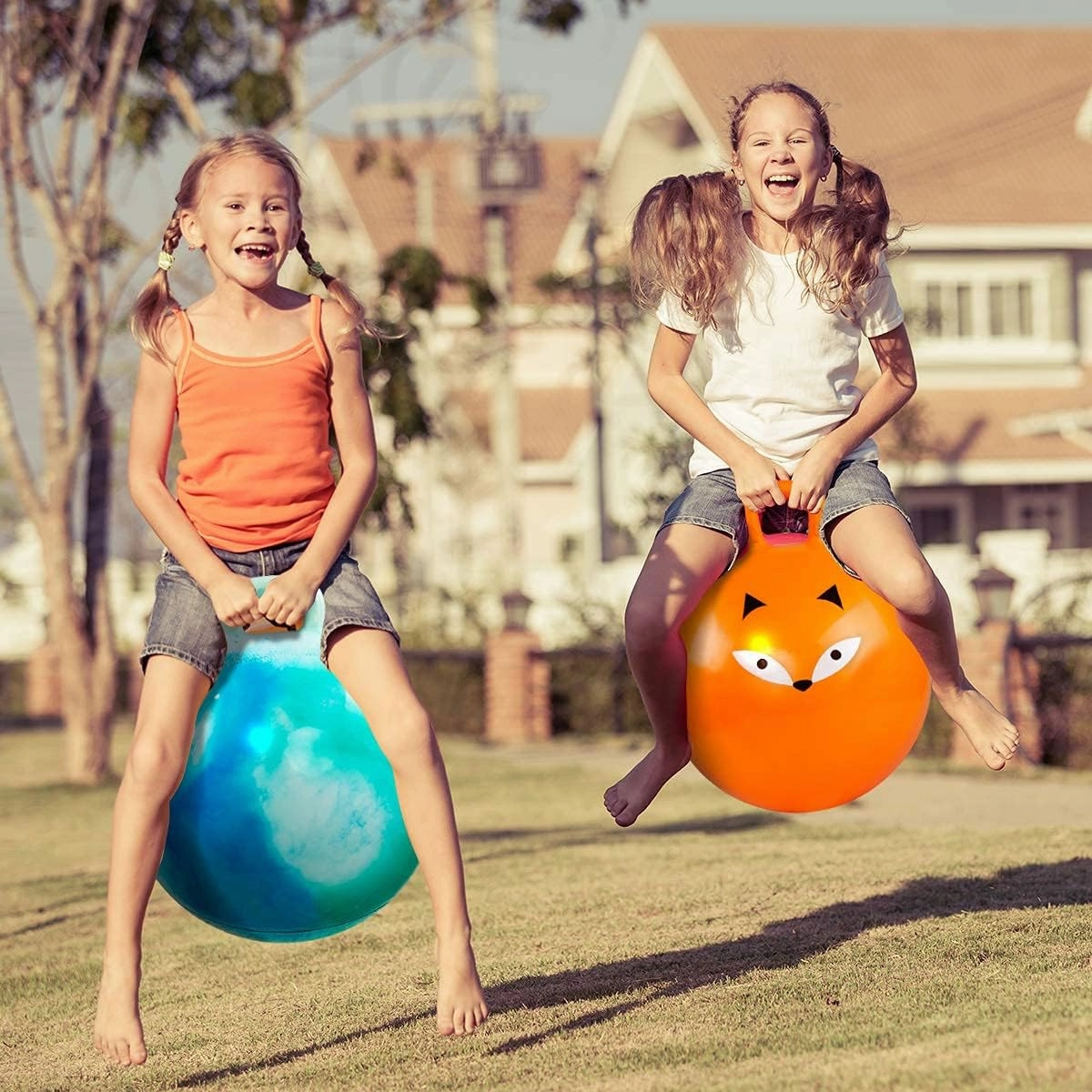U&C Planet Hopper Ball 18 inches Bouncy Ball with Handle for Kids Age 3-6 Hoppity Hop Sit and Bounce Jumping Hopping Ball with Pump and Gift Box Great Gift for Birthday Christmas, Clouds