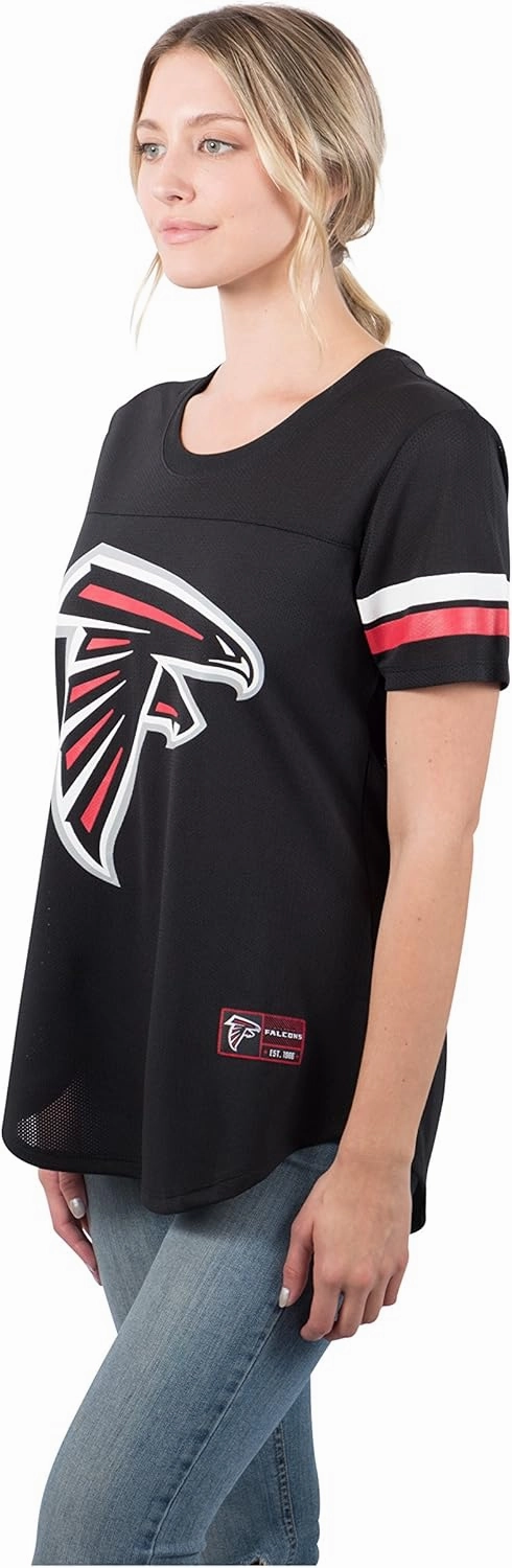 Ultra Game Women's NFL Official Soft Mesh Varsity Stripe T-Shirt
