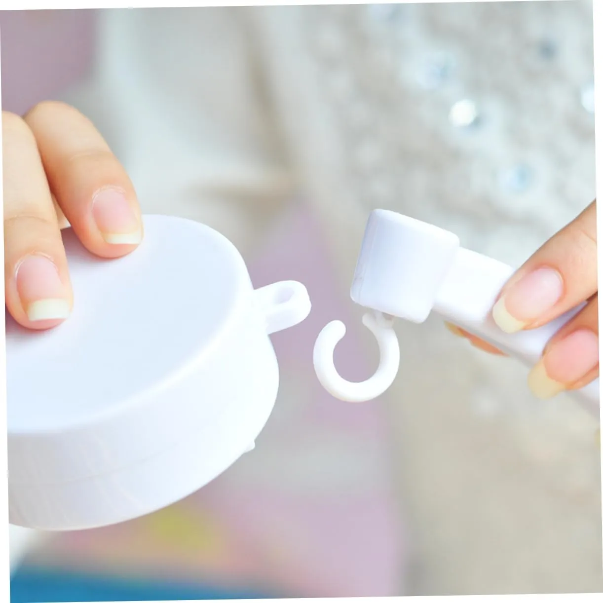 Vaguelly 2 Pcs Crib Musical Mobile Musical Toy Crib Holder Toys for Infants Wind-up Rattle Toy Infants Toys Crib Toy Clockwork Movement Musical Bell Bed Bell Baby Mechanical White