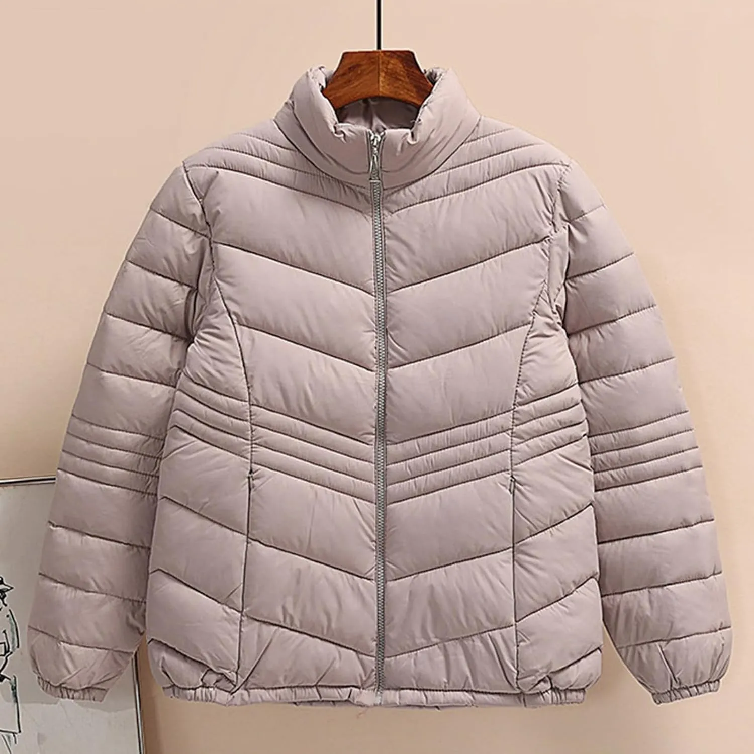Women's Short Quilted Jackets Casual Stand Collar Zip Up Winter Down Puffer Jacket Padded Outerwear Coats with Pocket